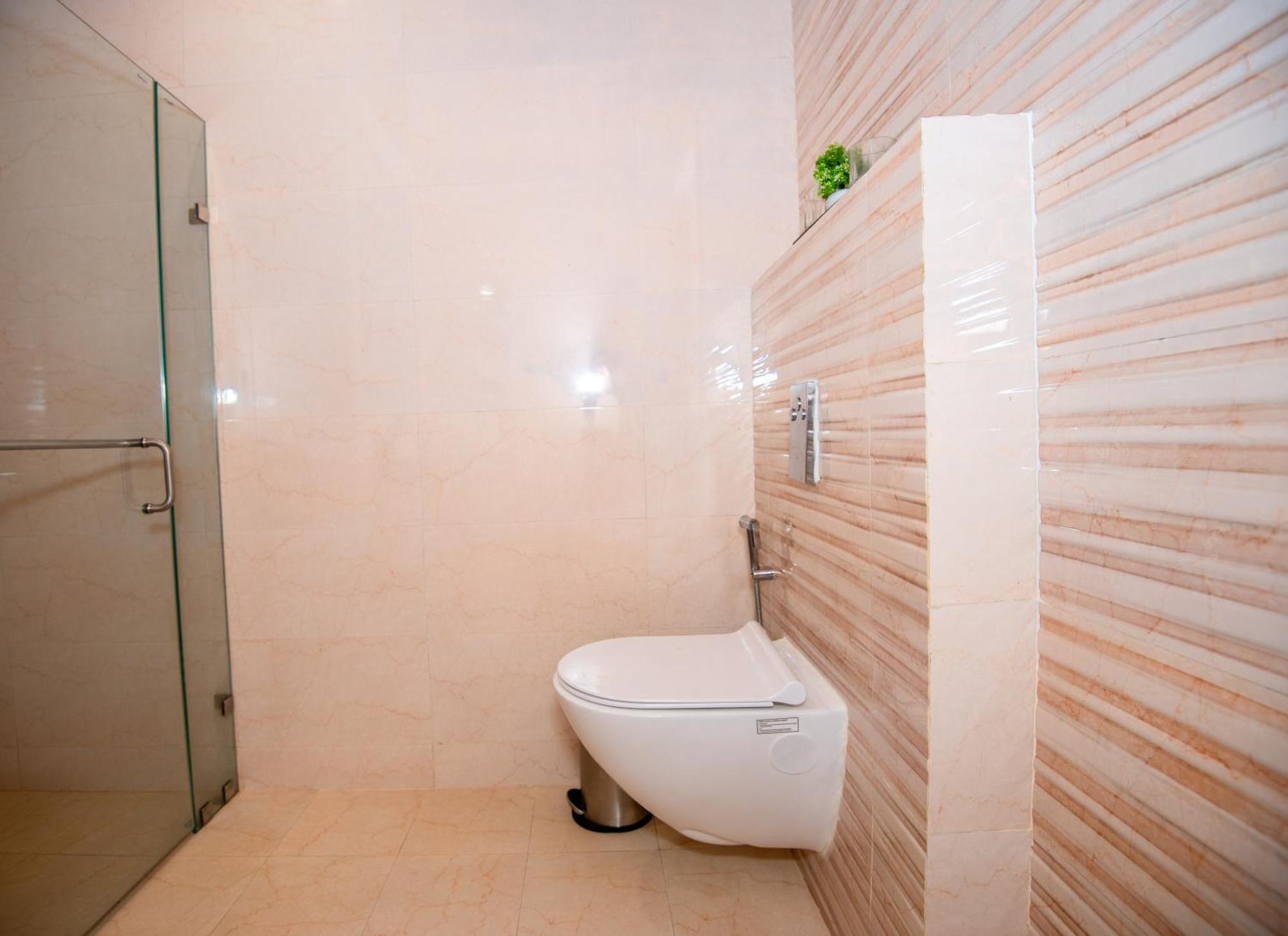 Hotel Avadh Classio Near By Ram Mandir Faizabad Экстерьер фото